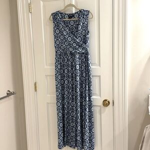 Women’s maxi dress